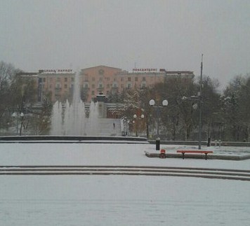 Улан-удэнцы высмеяли фонтан, бьющий в снегопад