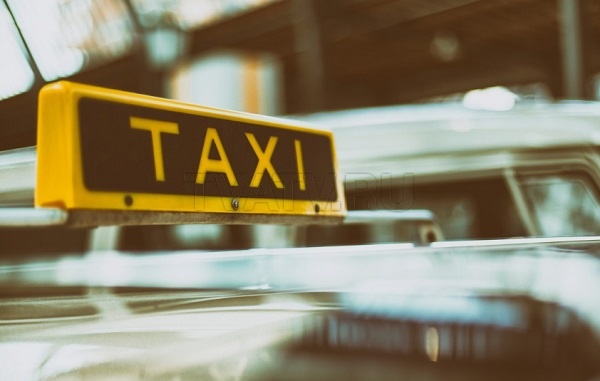 Жители Бурятии две недели могут жаловаться на такси
