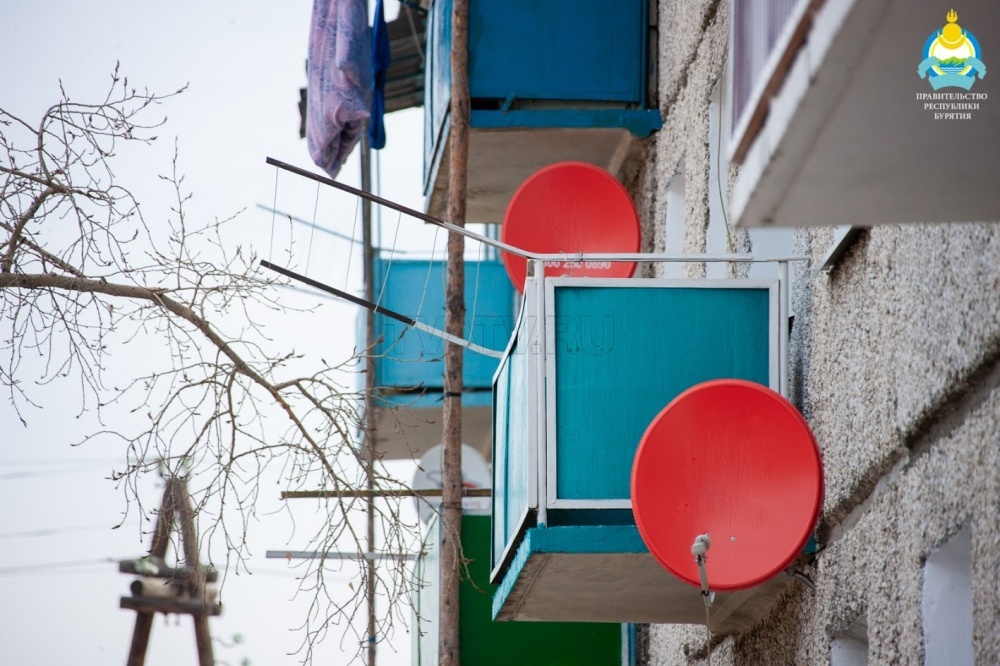 Жители Бурятии получают льготные спутниковые тарелки для цифрового ТВ