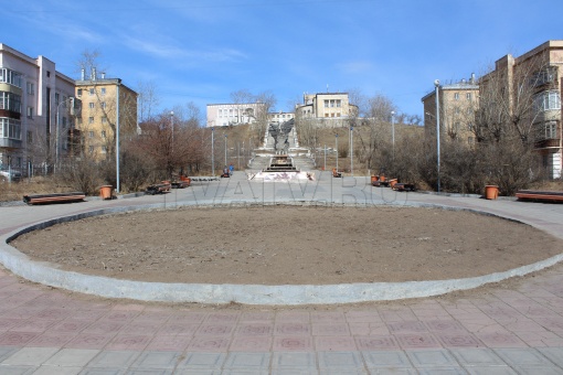 В Улан-Удэ выберут лучший эскиз памятника «Труженикам тыла и детям войны»