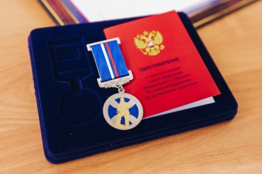 Юношу из Бурятии наградили медалью «За проявленное мужество»