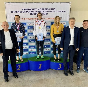 Пловец из Бурятии завоевала 7 золотых медалей на Чемпионате и первенстве ДФО