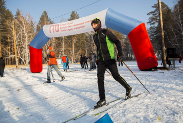 Уланудэнские студенты бесплатно покатаются на коньках, лыжах и сноубордах