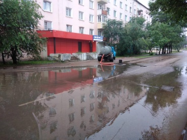 В Улан-Удэ устраняют последствия дождя