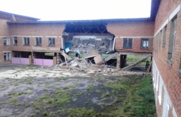 В Иркутской области во время урока рухнула часть школы
