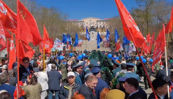 «Мы справились!» В Улан-Удэ прошел торжественный митинг ко Дню Победы