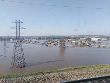 В Иркутской области остаются подтопленными Тулун и поселок Октябрьский