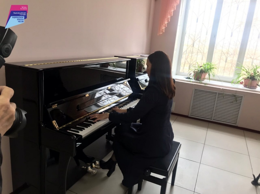 Колледж искусств им. П.И. Чайковского в Улан-Удэ получил пианино по нацпроекту