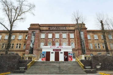 В Улан-Удэ капитально отремонтируют кровлю в школе №42