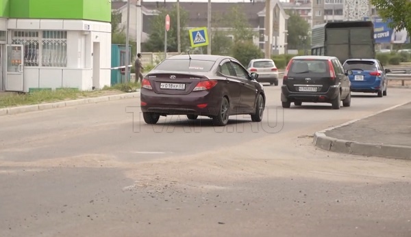 Многострадальная ливнёвка. Водители «убивают» автомобили на ул. Павлова