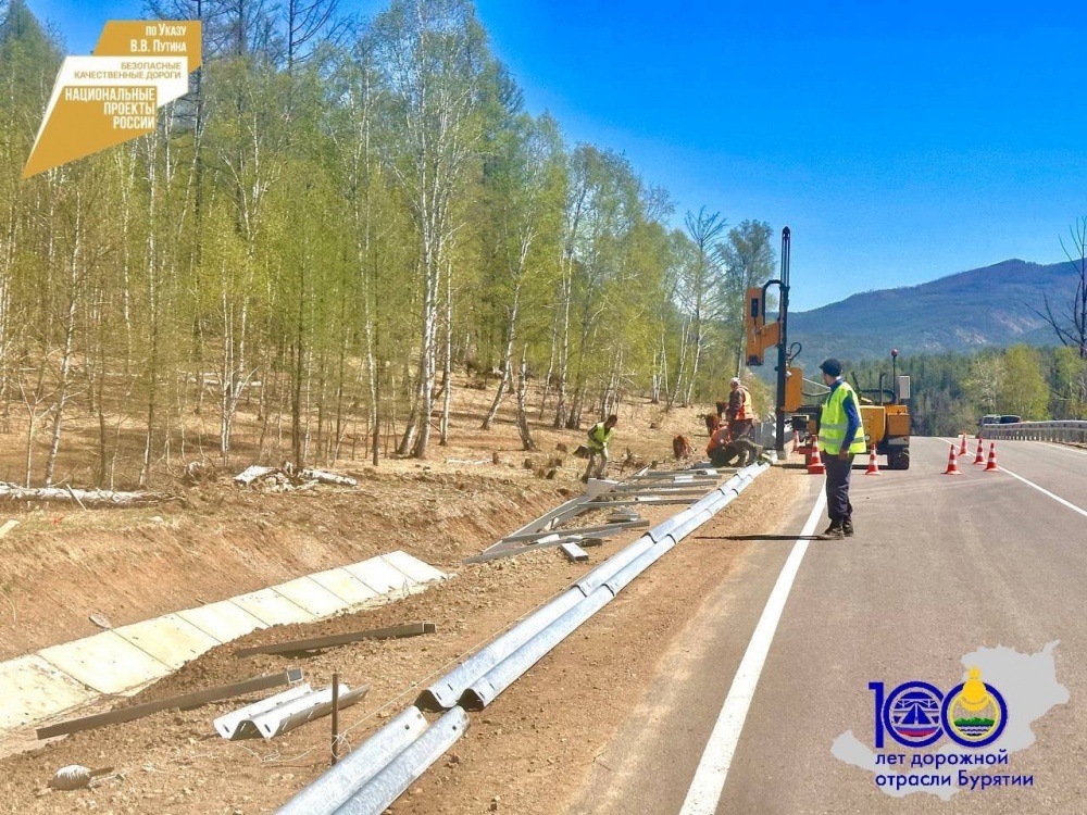 В Закаменском районе Бурятии ремонтируют 22 км региональной дороги 