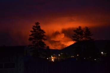 Крупный лесной пожар в Бурятии распространился на 800 га