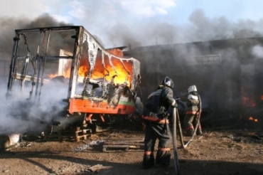 В Улан-Удэ из-за поджога сгорел автомобиль