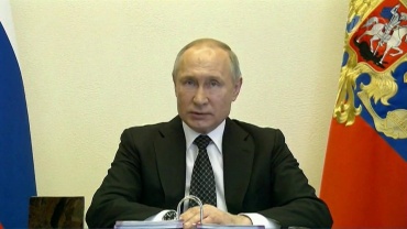 Владимир Путин предложил поддержать строительную отрасль