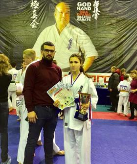 Спортсменка из Бурятии завоевала "серебро" Чемпионата СФО по киокусинкай каратэ