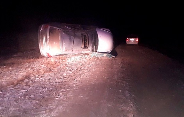 В Бурятии в перевернувшемся авто погиб пассажир