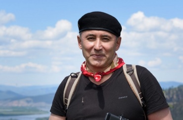 В Улан-Удэ подростки избили известного журналиста