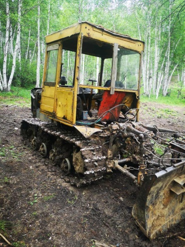 В Заиграевском районе лесозаготовители остались без трактора и бензопилы
