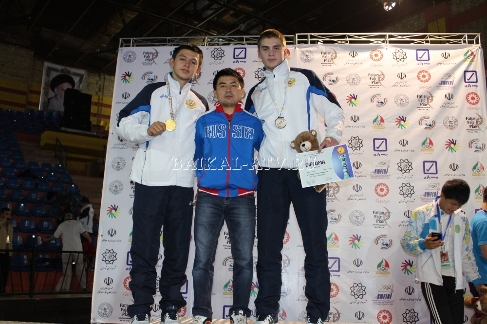 Спортсмены из Бурятии завоевали медали Чемпионата мира по вольной борьбе 