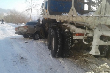 В Прибайкальском районе Бурятии погиб водитель ВАЗа