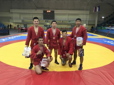 Бурятские самбисты завоевали медали всероссийского турнира
