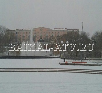 Улан-удэнцы высмеяли фонтан, бьющий в снегопад