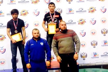 Спортсмены из Бурятии завоевали три золота по спортивной борьбе