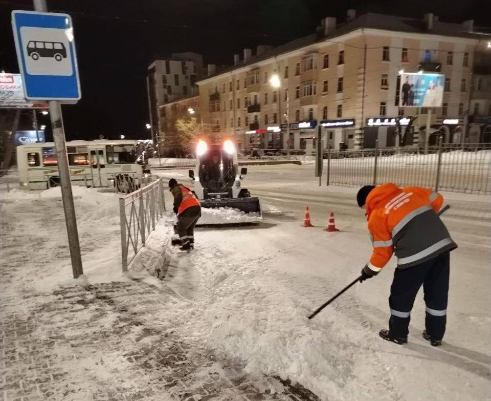 За день в Улан-Удэ выпала месячная норма снега За день в Улан-Удэ выпала месячная норма снега