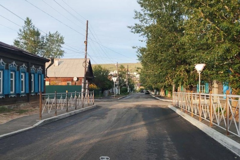В приграничном городе Бурятии завершен ремонт трех улиц В приграничном городе Бурятии завершен ремонт трех улиц