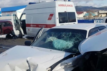 В Улан-Удэ в ДТП со скорой пострадали 4 человека