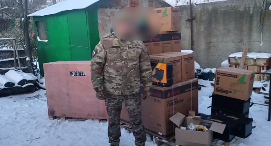 Правительство Бурятии передало военным землякам инструменты для ремонта боевой техники Правительство Бурятии передало военным землякам инструменты для ремонта боевой техники