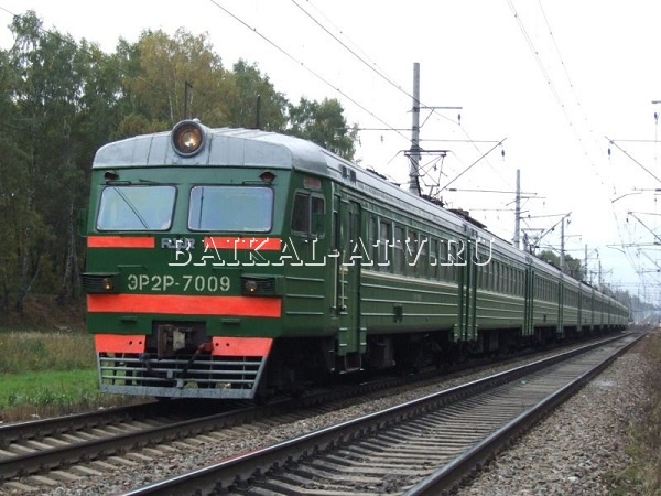 Пригородный поезд "Улан-Удэ - Петровский завод" будет курсировать до конца года