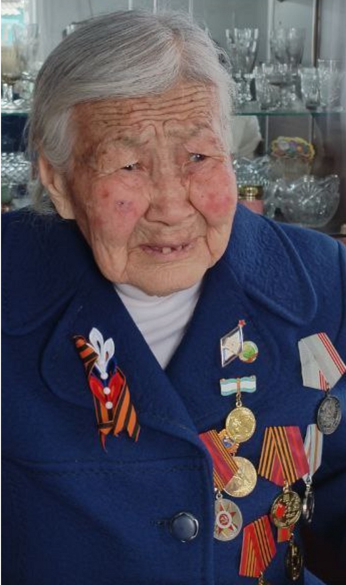 В Бурятии участница трудового фронта отметит 95-летие В Бурятии участница трудового фронта отметит 95-летие