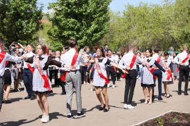 В Улан-Удэ будут следить за тем, чтобы выпускники не выпивали 
