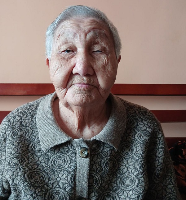 В Улан-Удэ 100-летие отметила труженица тыла В Улан-Удэ 100-летие отметила труженица тыла