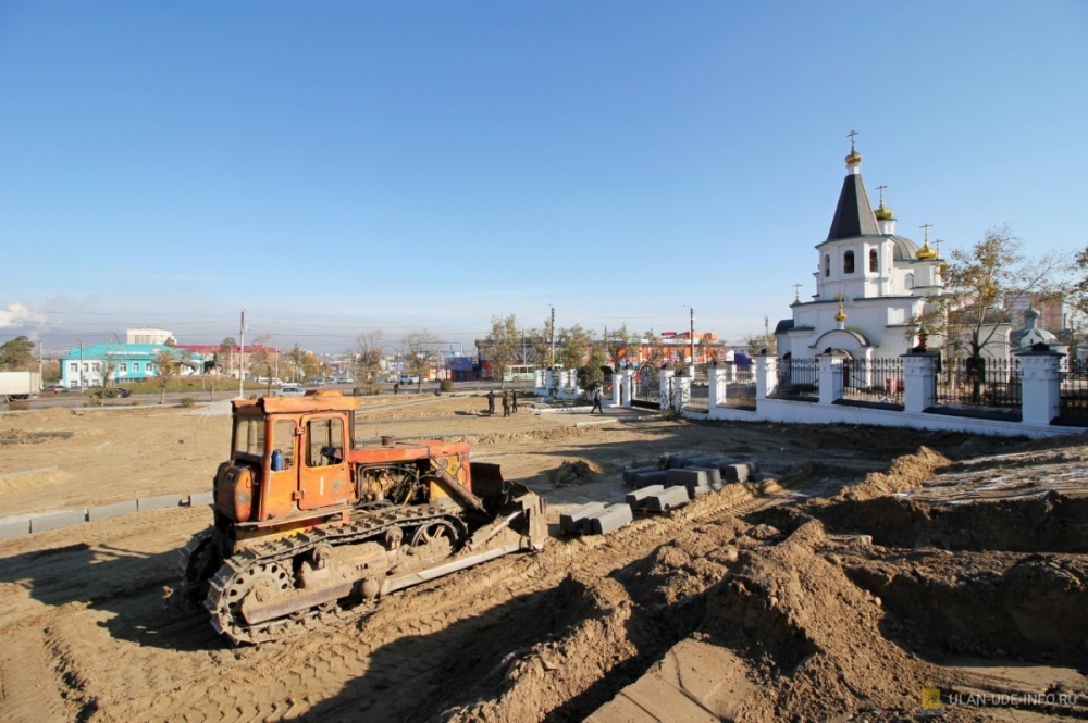 Улан-удэнцы придумают название скверу возле собора