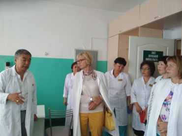 Районные больницы Бурятии проверяют специалисты Минздрава России