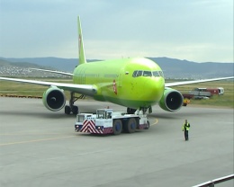 Самолет с губернатором Читинской области внепланово приземлился в Улан-Удэ