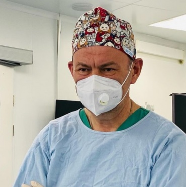 Иркутский хирург стал обладателем премии «Человек-поступок» за спасение новорожденного в Улан-Удэ