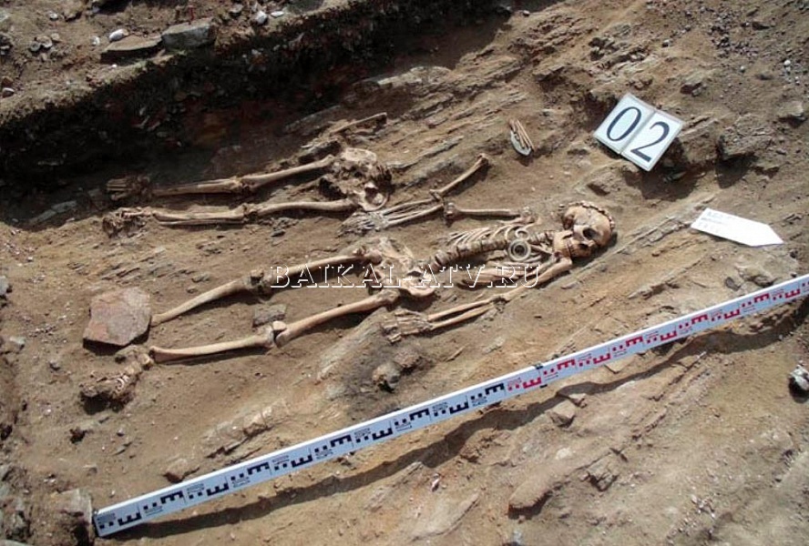 На Байкале нашли скелеты держащихся за руки влюблённых