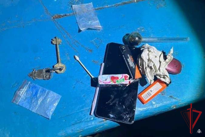 Накаченных наркотиками двух девушек доставили в полицию Улан-Удэ Накаченных наркотиками двух девушек доставили в полицию Улан-Удэ
