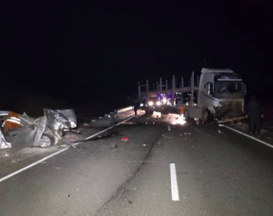 Два человека погибли в крупном ДТП в Забайкалье Два человека погибли в крупном ДТП в Забайкалье