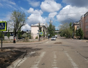В Улан-Удэ на "зебре" сбили велосипедиста