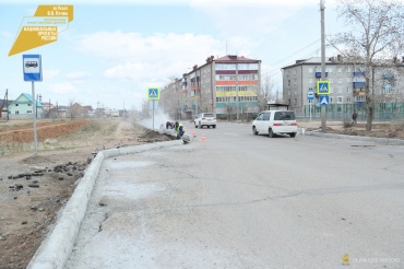 В Улан-Удэ ремонтируют дорогу на ул. Камова 