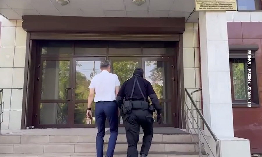 Громкое задержание! Арестовали руководителя УКС Бурятии Громкое задержание! Арестовали руководителя УКС Бурятии