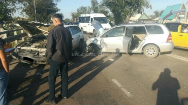 В пригороде Улан-Удэ в крупном ДТП пострадали несколько человек