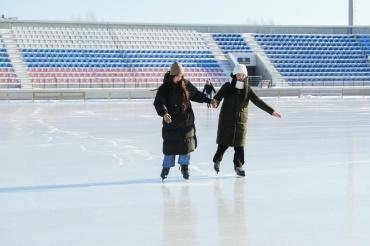 В Улан-Удэ открылся каток на Центральном стадионе