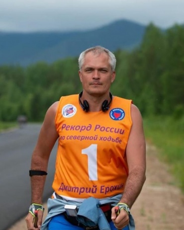 Не пустил Байкал: Ультрамарафонец Ерохин сошел с дистанции из-за травмы