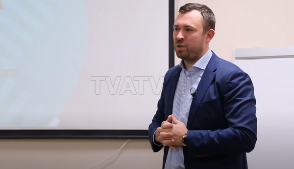 5 лет продуктивности! Депутат Дмитрий Турченюк отчитался о работе на 7 округе