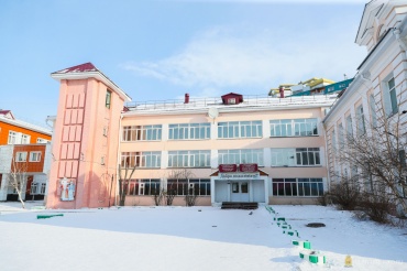 В Улан-Удэ защищают школы от бездомных и домашних собак